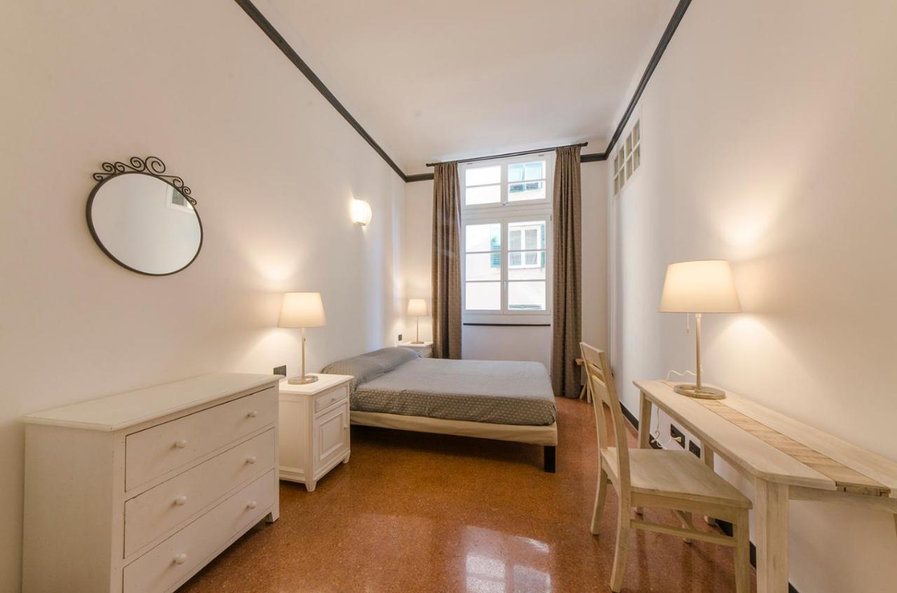Aquarium 1'Minute! Free Wifi & Netflix "Casa Ripamaris Agnello" - Genova, Centro Storico By Tilo Apartment Екстериор снимка